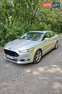 Седан Ford Fusion 2013 в 