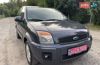 Хэтчбек Ford Fusion 2011 в 
