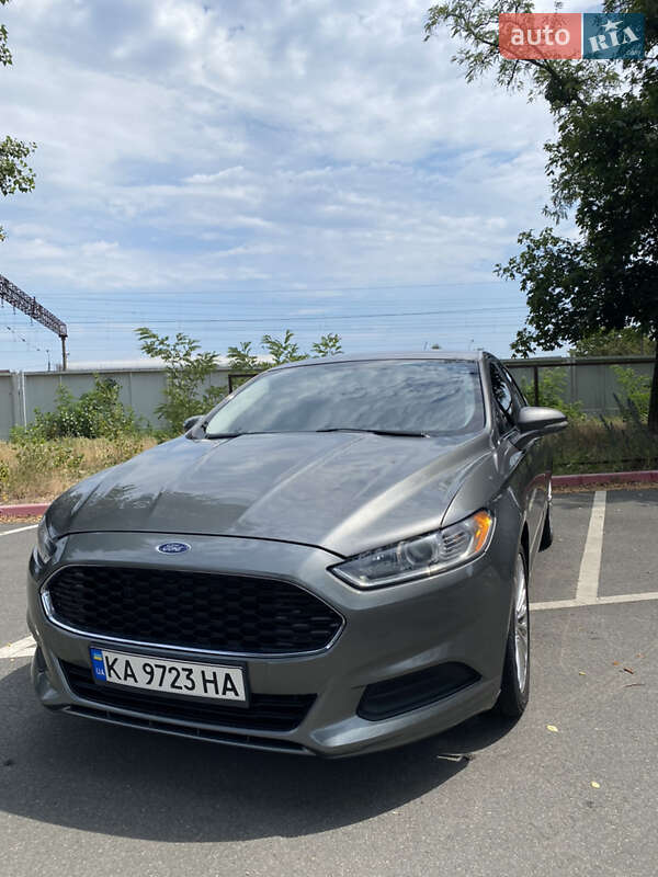 Ford Fusion 2014