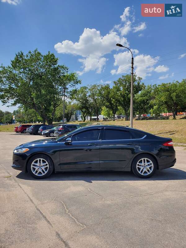 Седан Ford Fusion 2013 в Кропивницькому