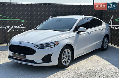 Ford Fusion 2019