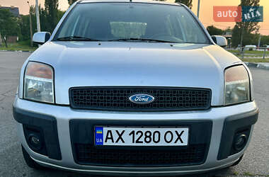 Хэтчбек Ford Fusion 2006 в 
