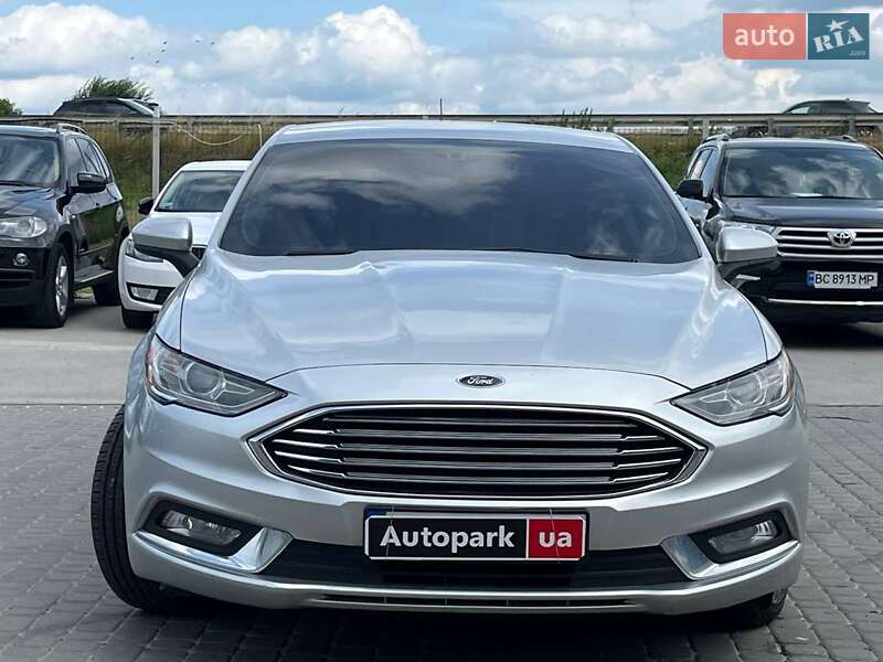 Седан Ford Fusion 2017 в Львові
