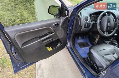 Хетчбек Ford Fusion 2010 в 