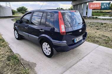 Хетчбек Ford Fusion 2010 в 
