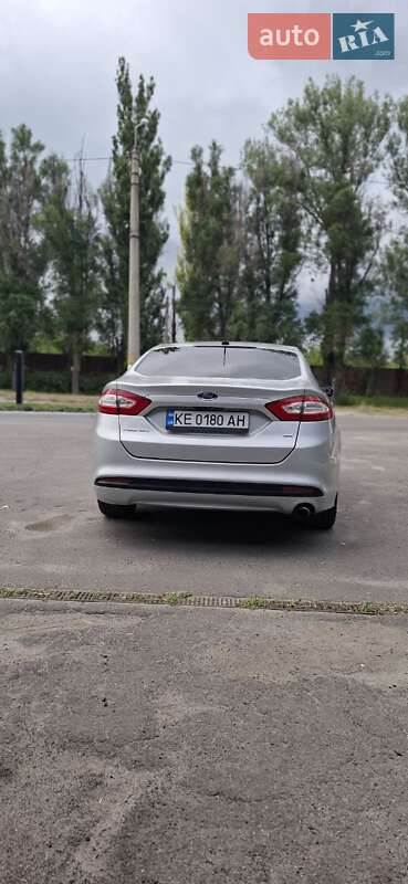 Седан Ford Fusion 2016 в Дніпрі