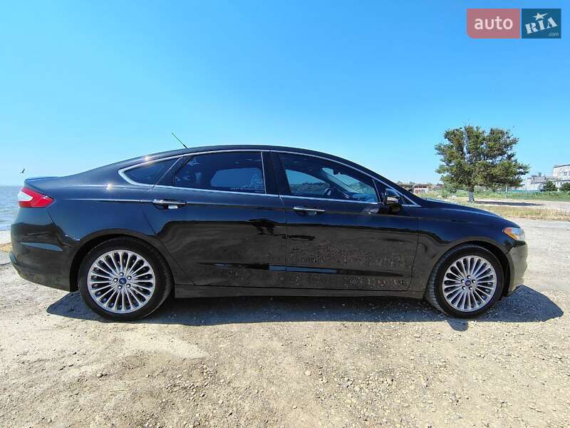 Седан Ford Fusion 2013 в Одессе