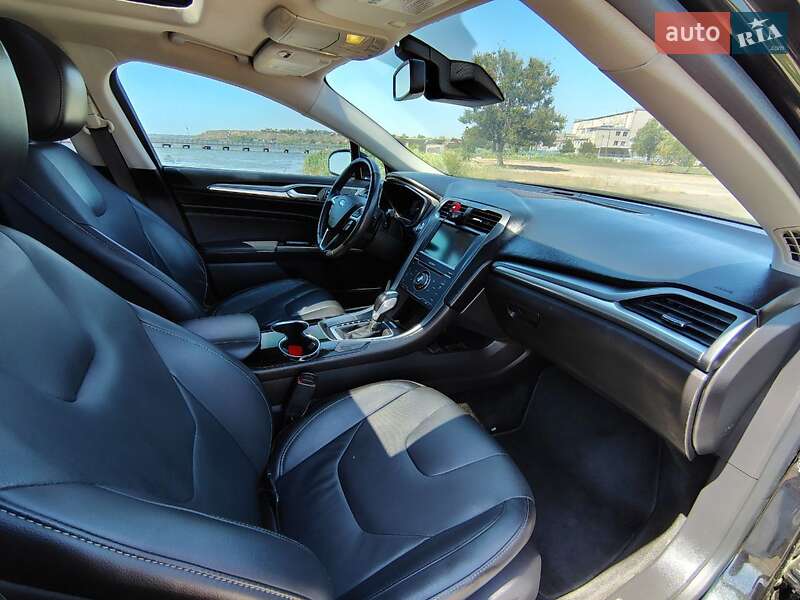 Седан Ford Fusion 2013 в Одессе