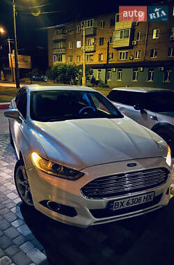 Седан Ford Fusion 2016 в Черкасах