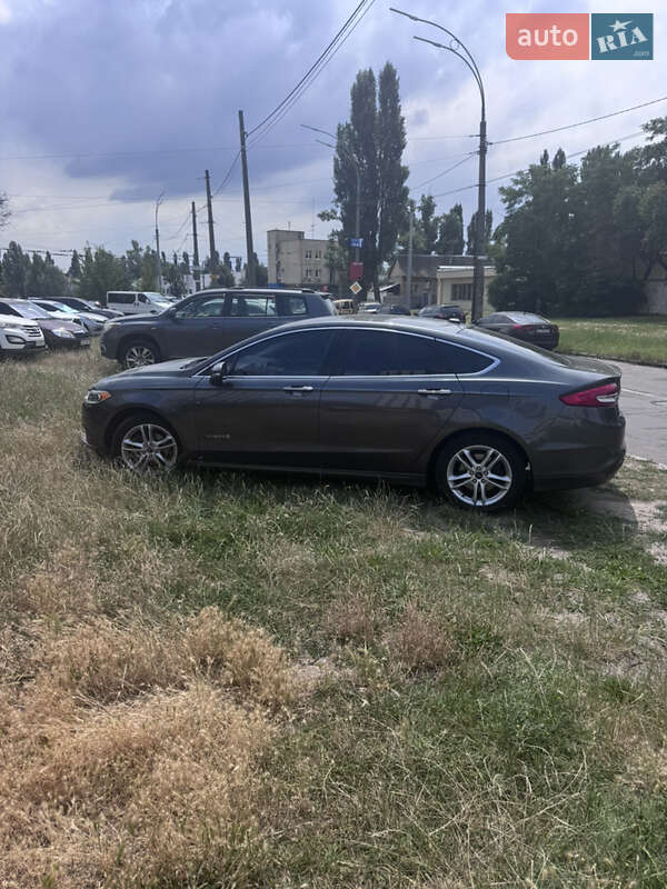 Седан Ford Fusion 2017 в Києві фото 16 Седан Ford Fusion 2017 в Києві