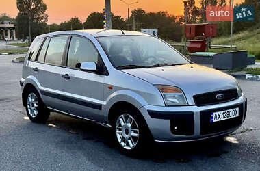 Хэтчбек Ford Fusion 2006 в 