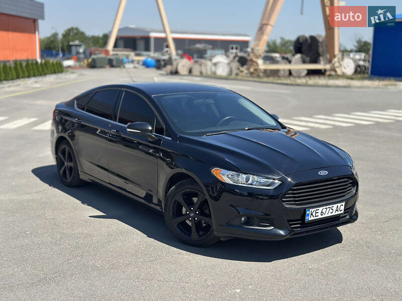 Ford Fusion 2015