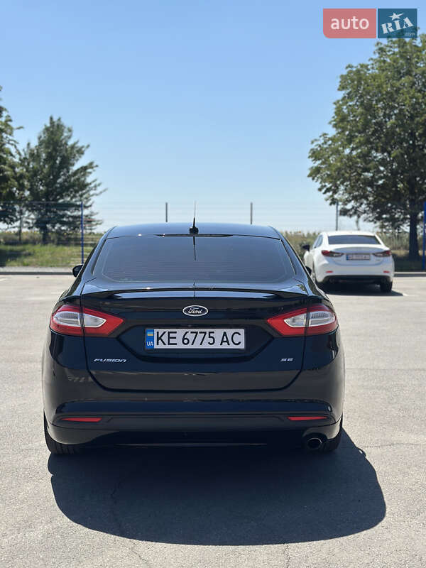 Седан Ford Fusion 2015 в Дніпрі