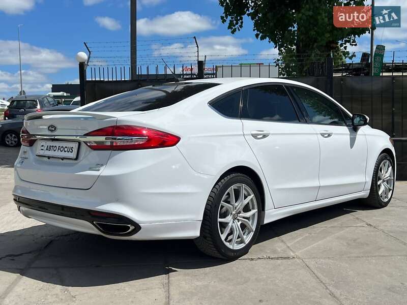 Седан Ford Fusion 2017 в Києві