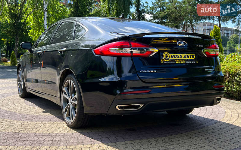 Седан Ford Fusion 2020 в Львове