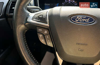 Седан Ford Fusion 2020 в 