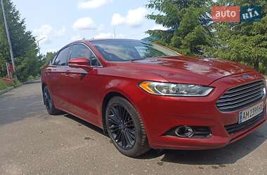 Седан Ford Fusion 2013 в 