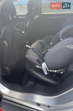 Седан Ford Fusion 2013 в 