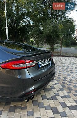 Седан Ford Fusion 2017 в 