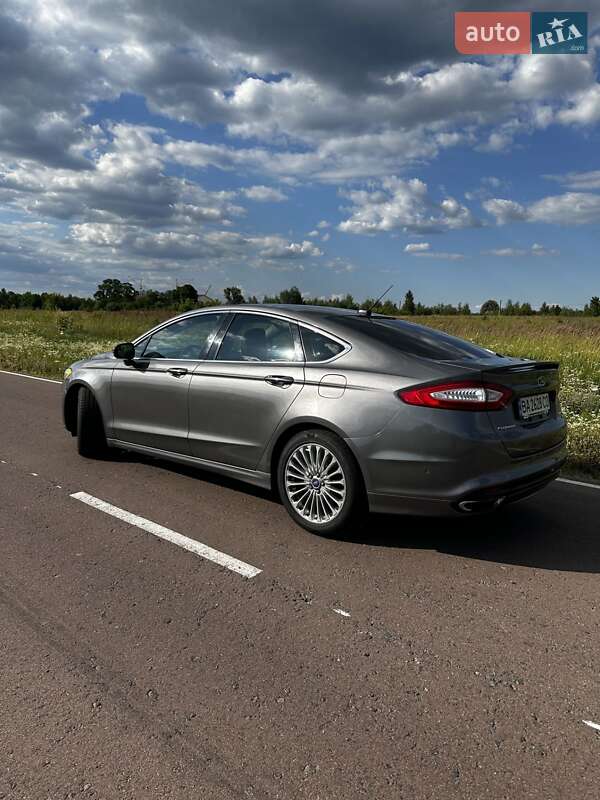 Седан Ford Fusion 2012 в Києві