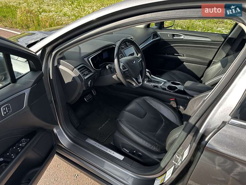 Седан Ford Fusion 2012 в Києві