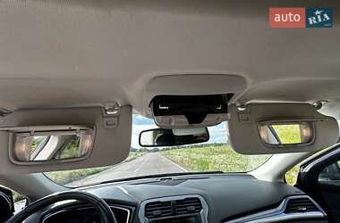 Седан Ford Fusion 2012 в 
