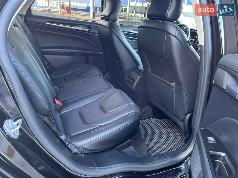 Седан Ford Fusion 2018 в Вінниці