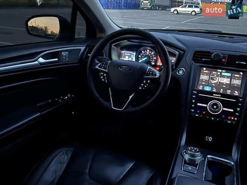 Седан Ford Fusion 2018 в Вінниці