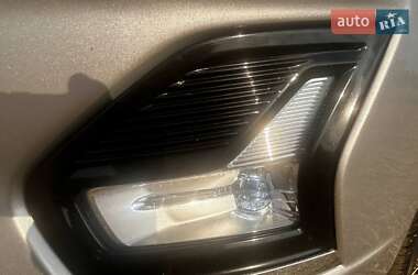 Седан Ford Fusion 2018 в 