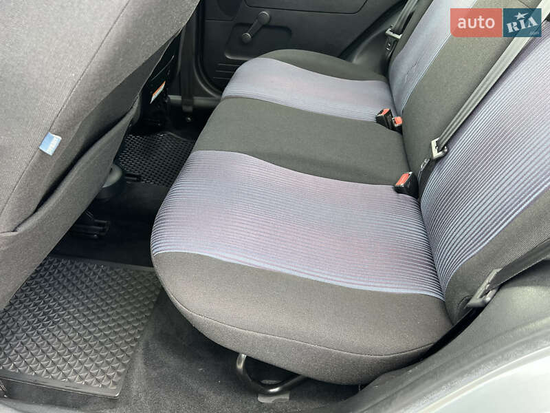 Хетчбек Ford Fusion 2007 в Луцьку