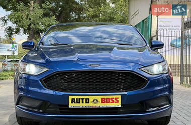 Седан Ford Fusion 2016 в 