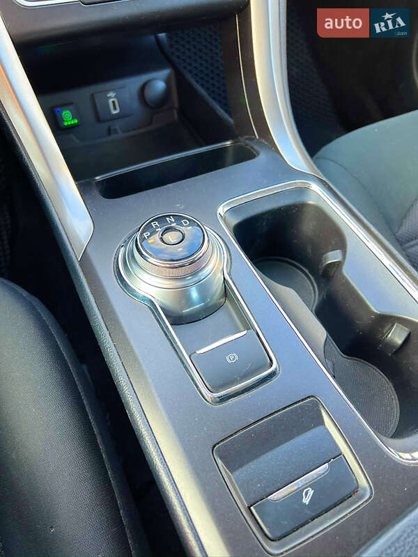 Седан Ford Fusion 2017 в Киеве