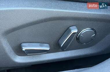 Седан Ford Fusion 2013 в 