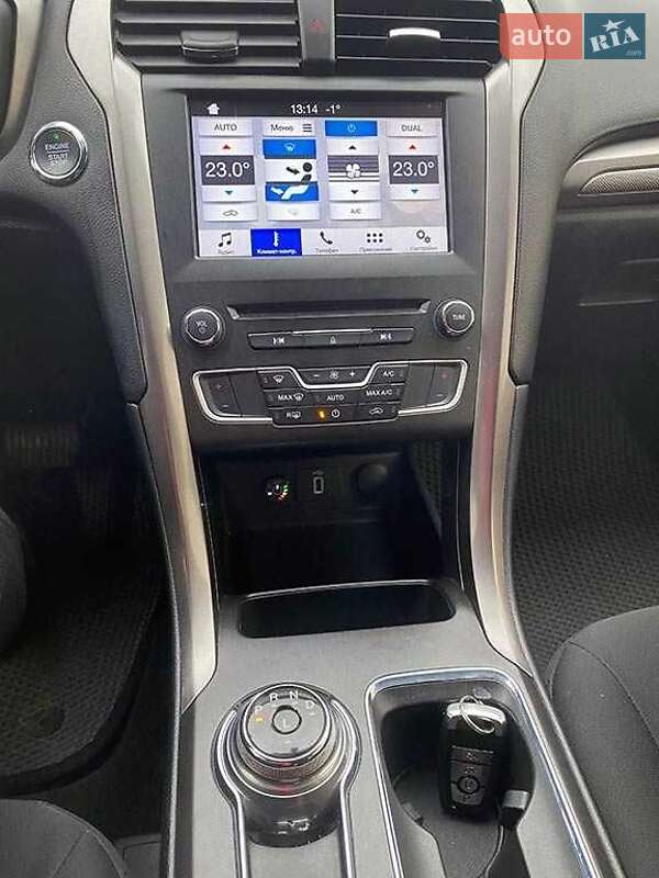 Седан Ford Fusion 2017 в Кривому Розі