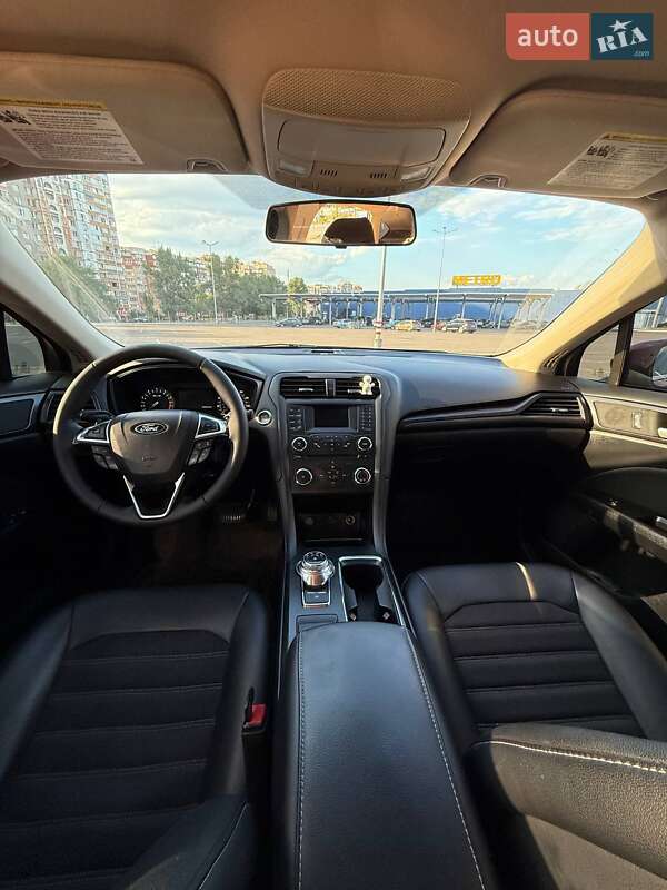 Седан Ford Fusion 2018 в Києві