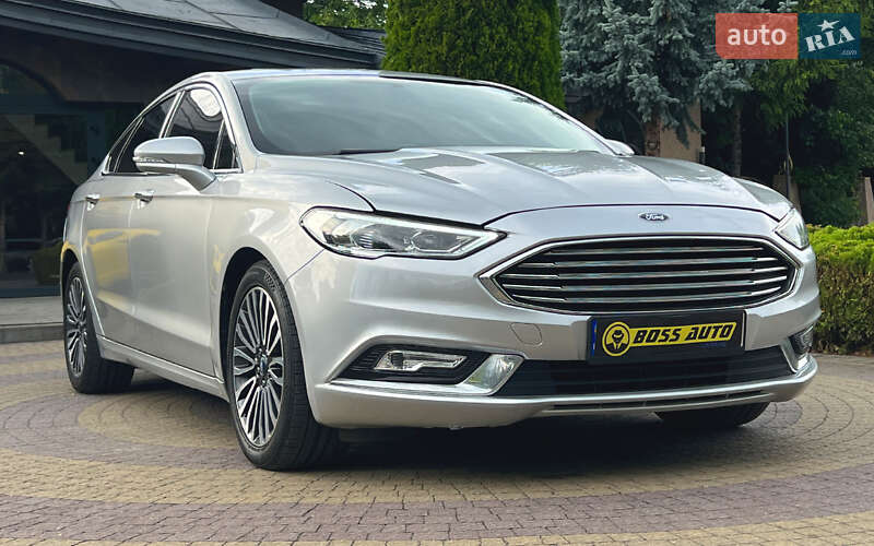 Седан Ford Fusion 2018 в Львові