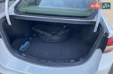 Седан Ford Fusion 2016 в 