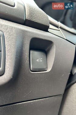 Седан Ford Fusion 2014 в 