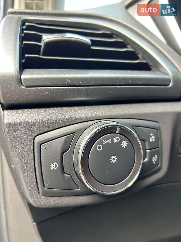 Седан Ford Fusion 2014 в Сумах