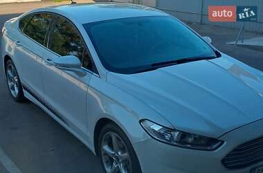 Ford Fusion 2015
