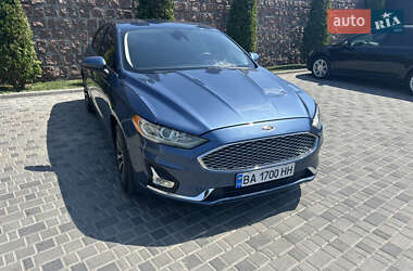 Ford Fusion 2019