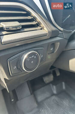 Седан Ford Fusion 2019 в 
