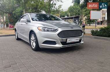 Ford Fusion 2015