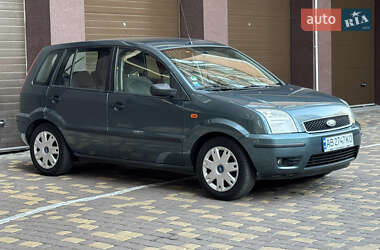Хетчбек Ford Fusion 2004 в 