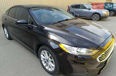 Седан Ford Fusion 2019 в Кропивницком