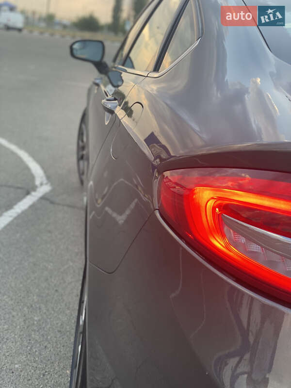 Седан Ford Fusion 2017 в Одесі