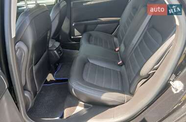 Седан Ford Fusion 2014 в Прилуках