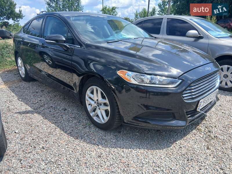 Седан Ford Fusion 2014 в Прилуках