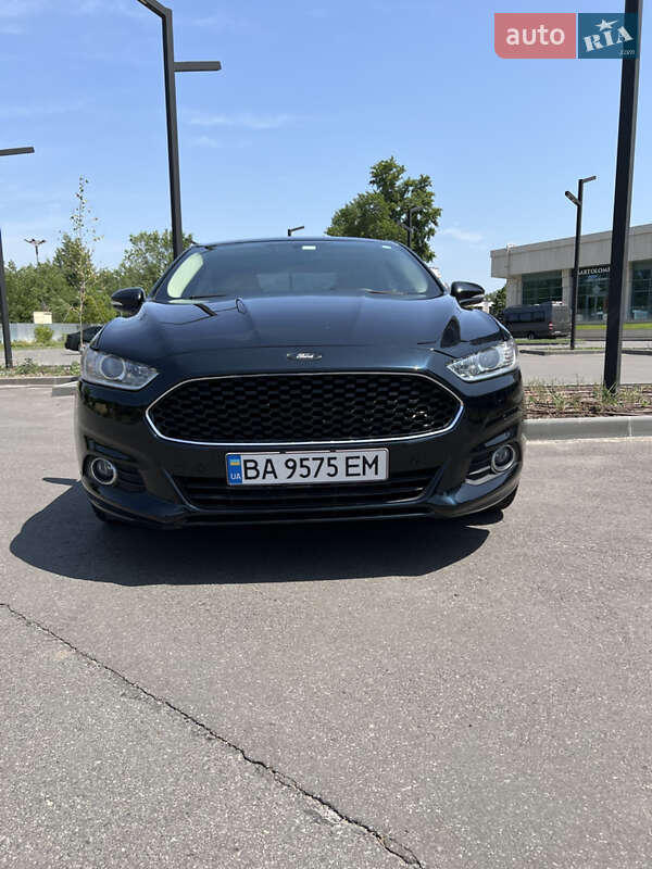 Седан Ford Fusion 2014 в Дніпрі