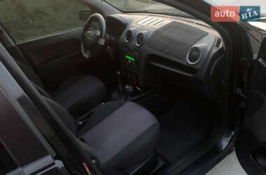Хетчбек Ford Fusion 2008 в 